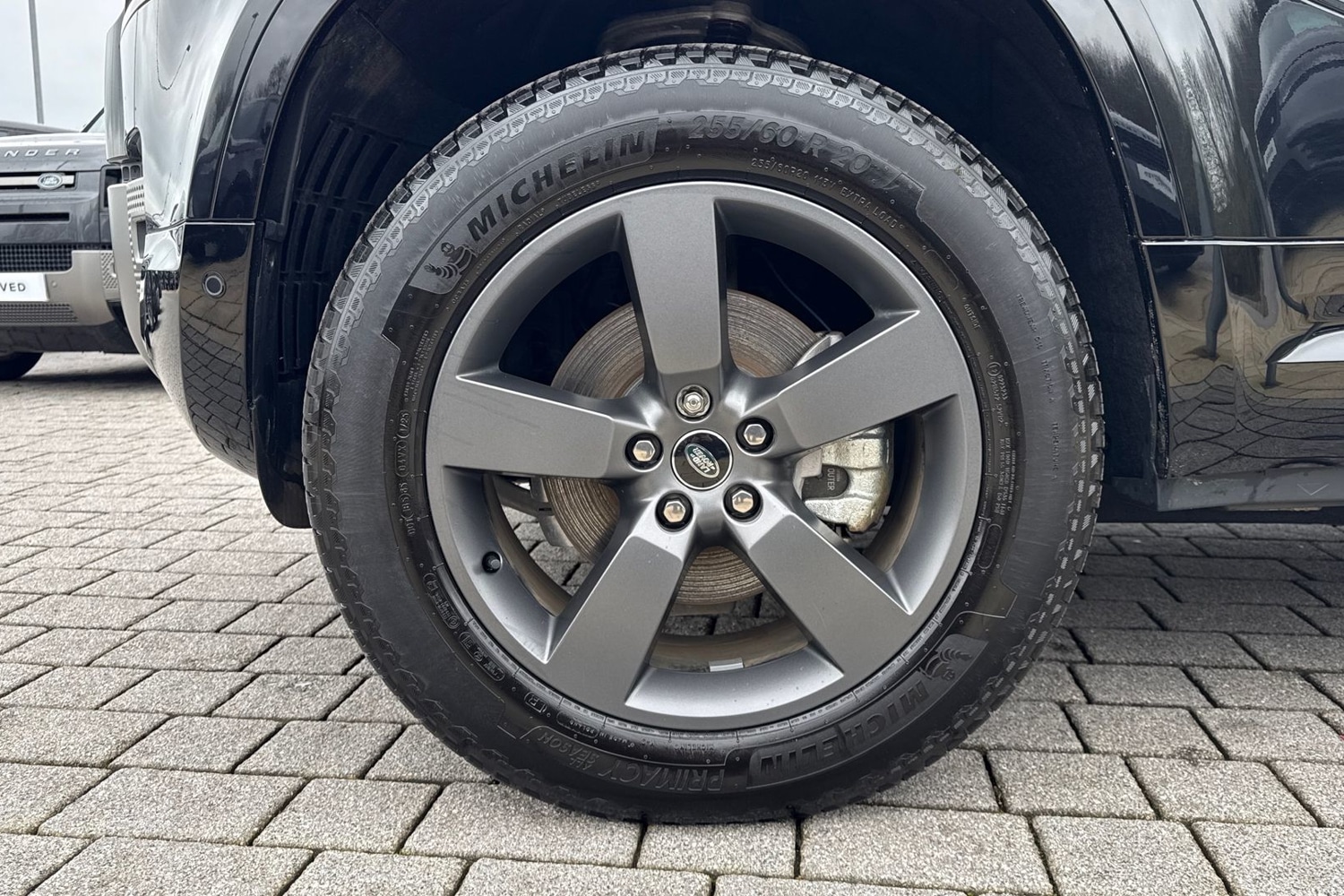 Used Land Rover Defender 90 2025 for sale - 77654235: Photo 40