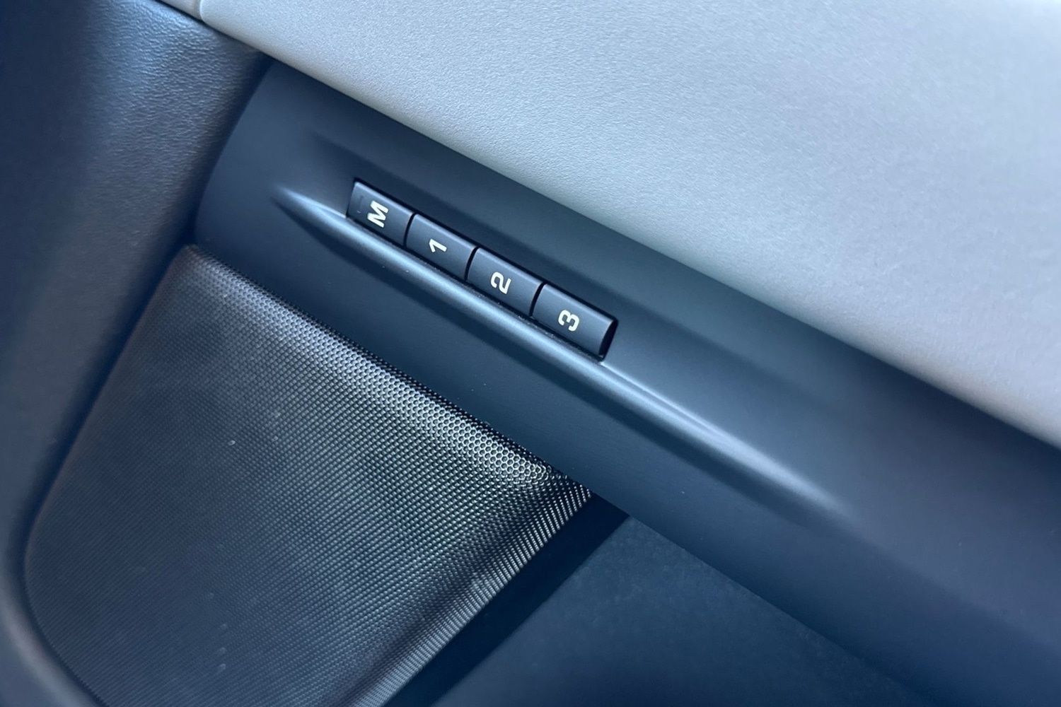 Used Land Rover Range Rover Evoque 2024 for sale - 76896200: Photo 26