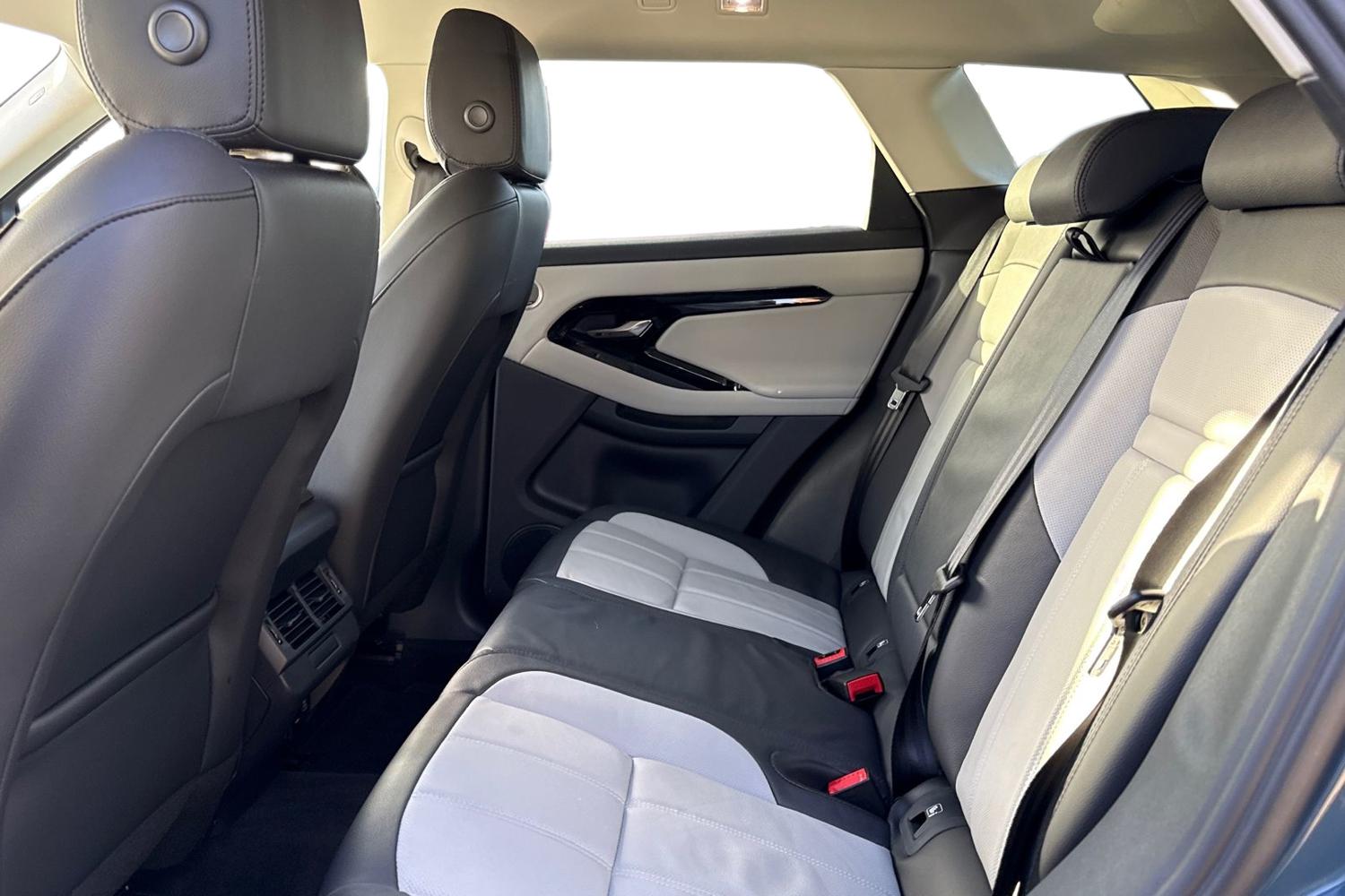 Used Land Rover Range Rover Evoque 2024 for sale - 76896200: Photo 4