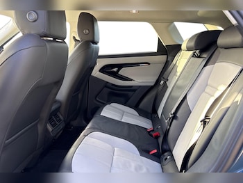 Used Land Rover Range Rover Evoque 2024 for sale - 76896200: Photo