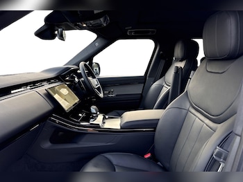 Used Land Rover Range Rover Sport 2026 for sale - 78122412: Photo