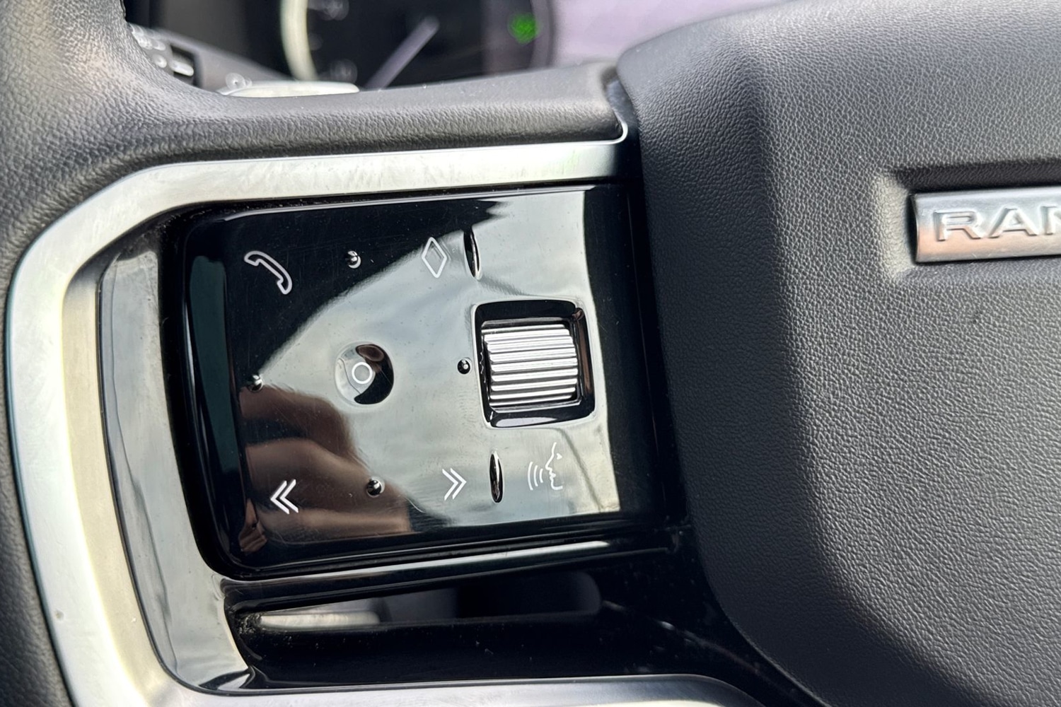 Used Land Rover Range Rover Evoque 2022 for sale - 77211563: Photo 43