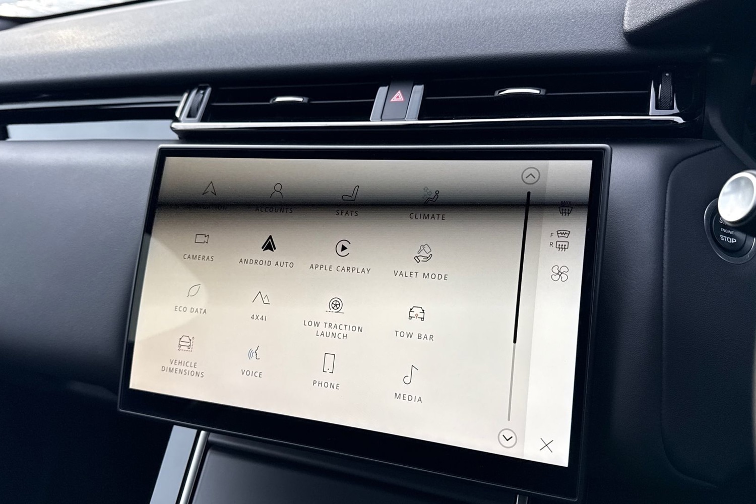 Used Land Rover Range Rover Velar 2023 for sale - 76836363: Photo 38