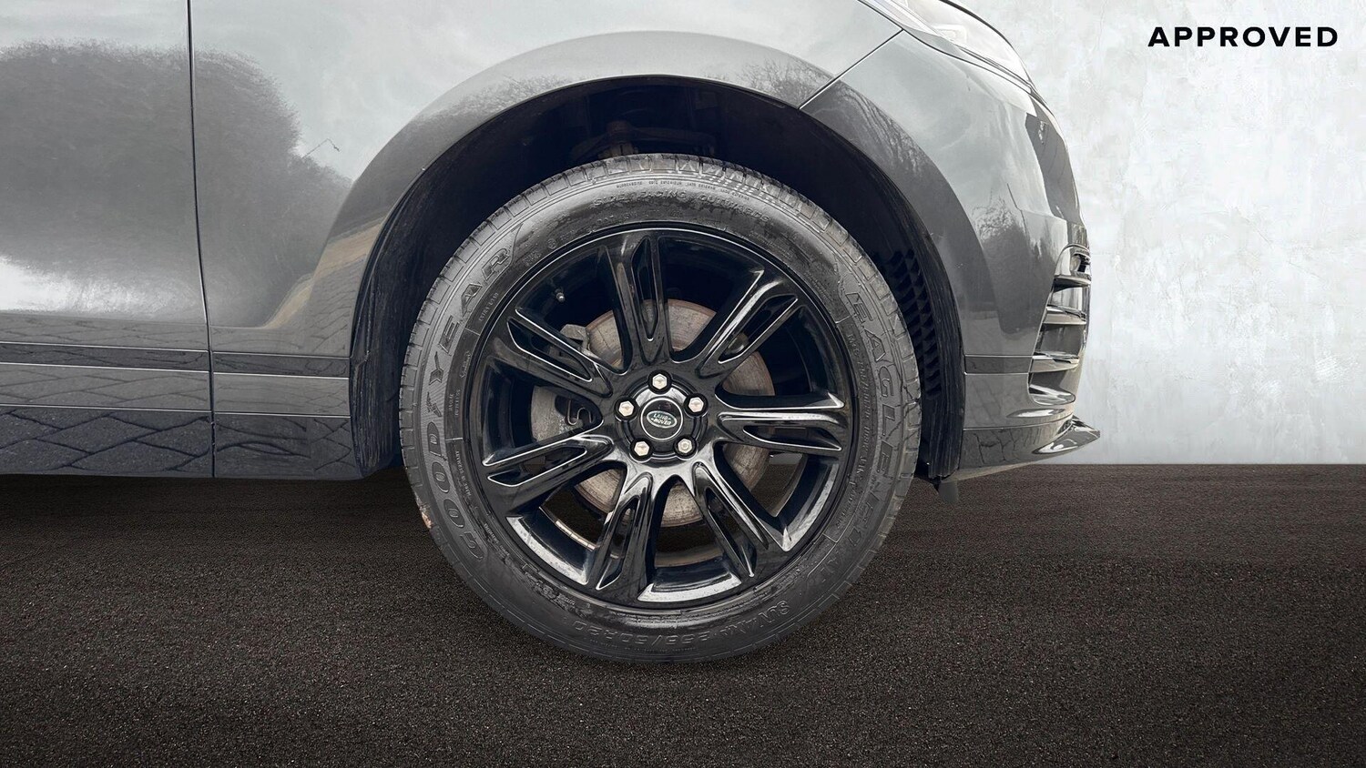 Used Land Rover Range Rover Velar 2023 for sale - 77849412: Photo 9