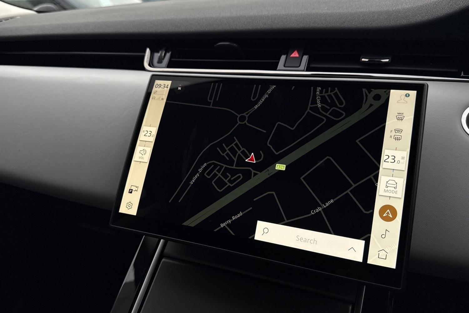 Used Land Rover Range Rover Evoque 2024 for sale - 76961631: Photo 11