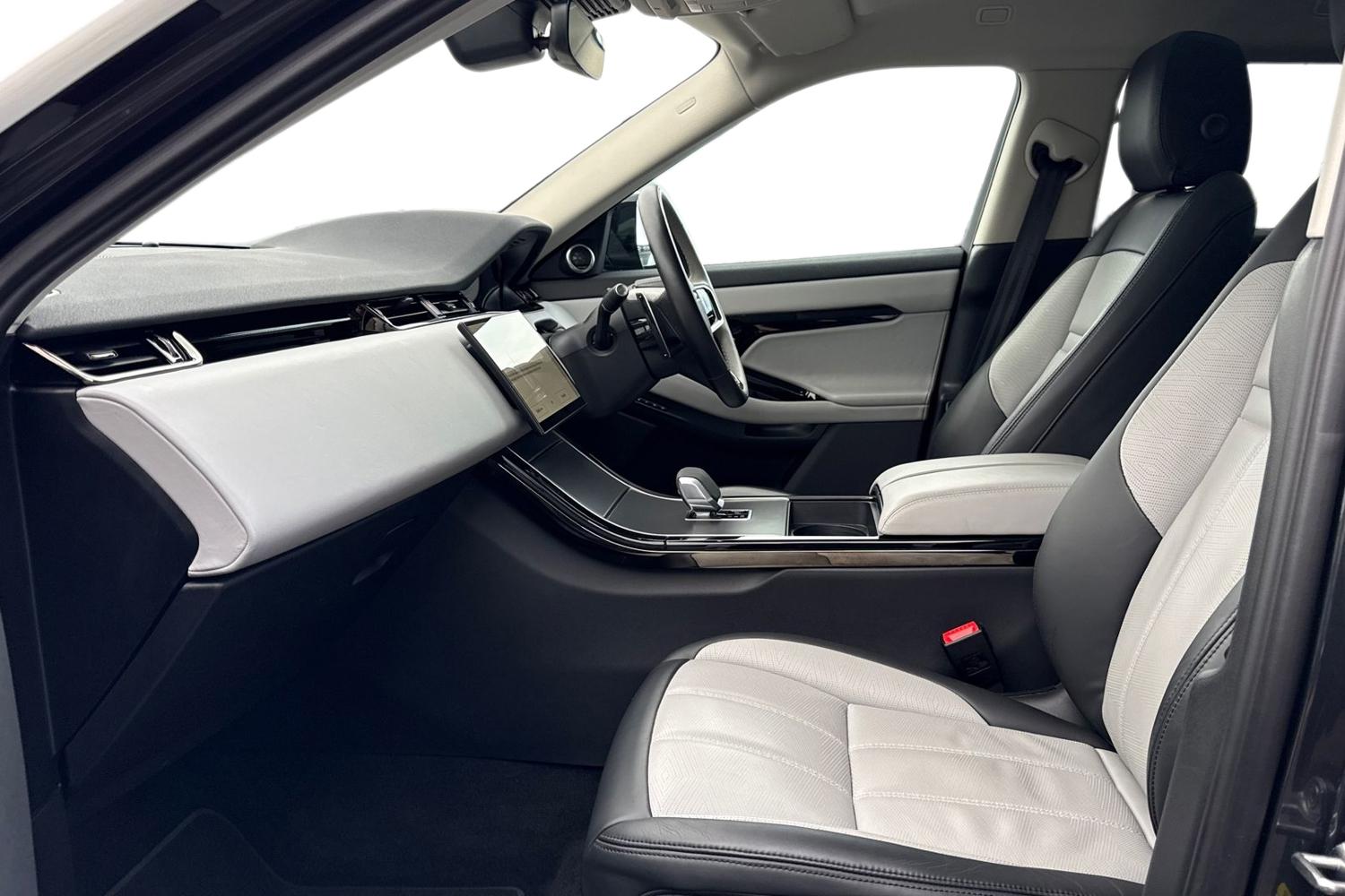 Used Land Rover Range Rover Evoque 2024 for sale - 76961631: Photo 3