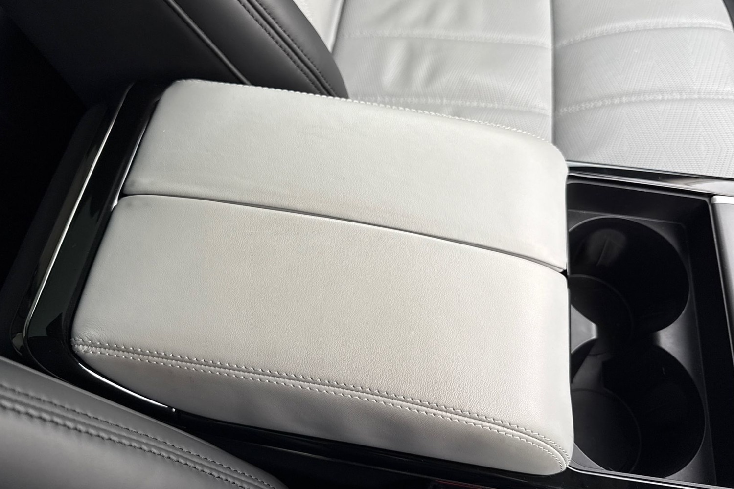 Used Land Rover Range Rover Evoque 2024 for sale - 76961631: Photo 44