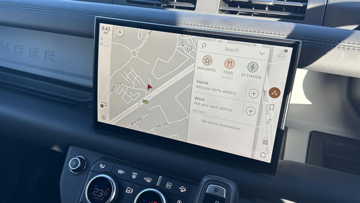 Used Land Rover Defender 2023 for sale - 76985238: Photo 12