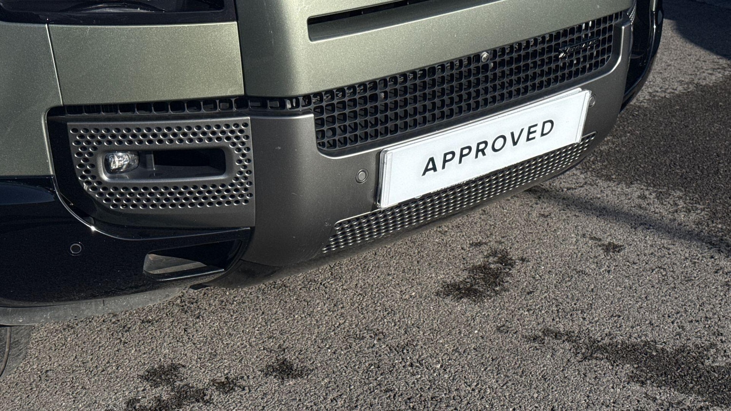 Used Land Rover Defender 2023 for sale - 76985238: Photo 34