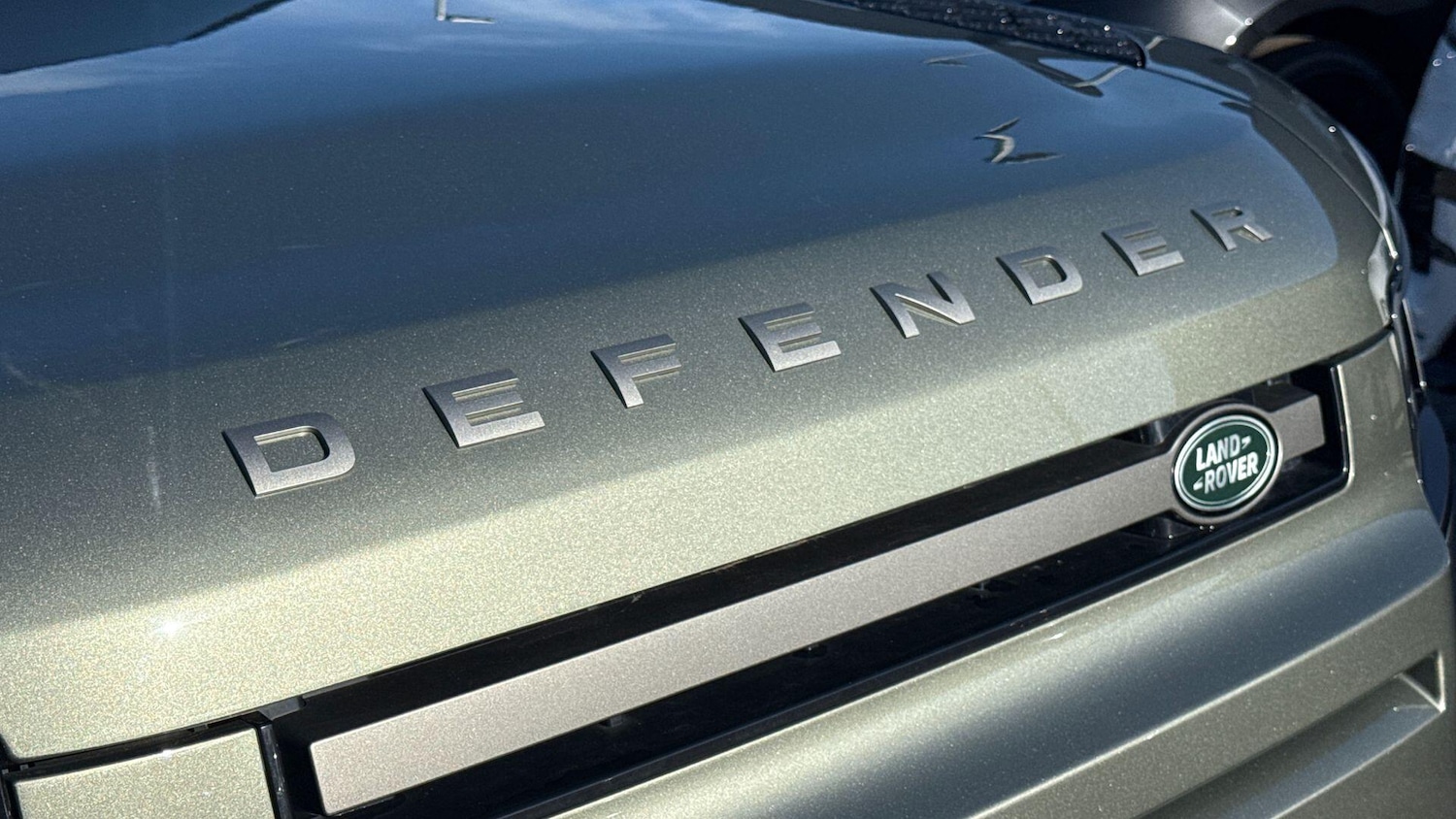 Used Land Rover Defender 2023 for sale - 76985238: Photo 35