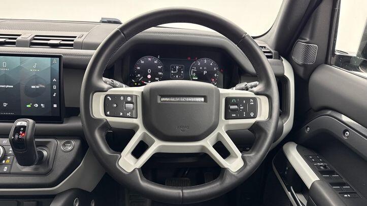 Used Land Rover Defender 2023 for sale - 77226540: Photo 16