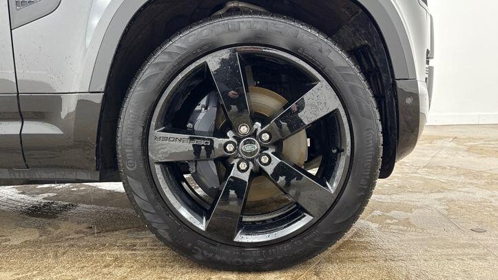 Used Land Rover Defender 2023 for sale - 77226540: Photo 9
