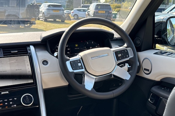 Used Land Rover Discovery 2025 for sale - 74764236: Photo 28
