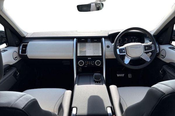 Used Land Rover Discovery 2025 for sale - 74764236: Photo 9