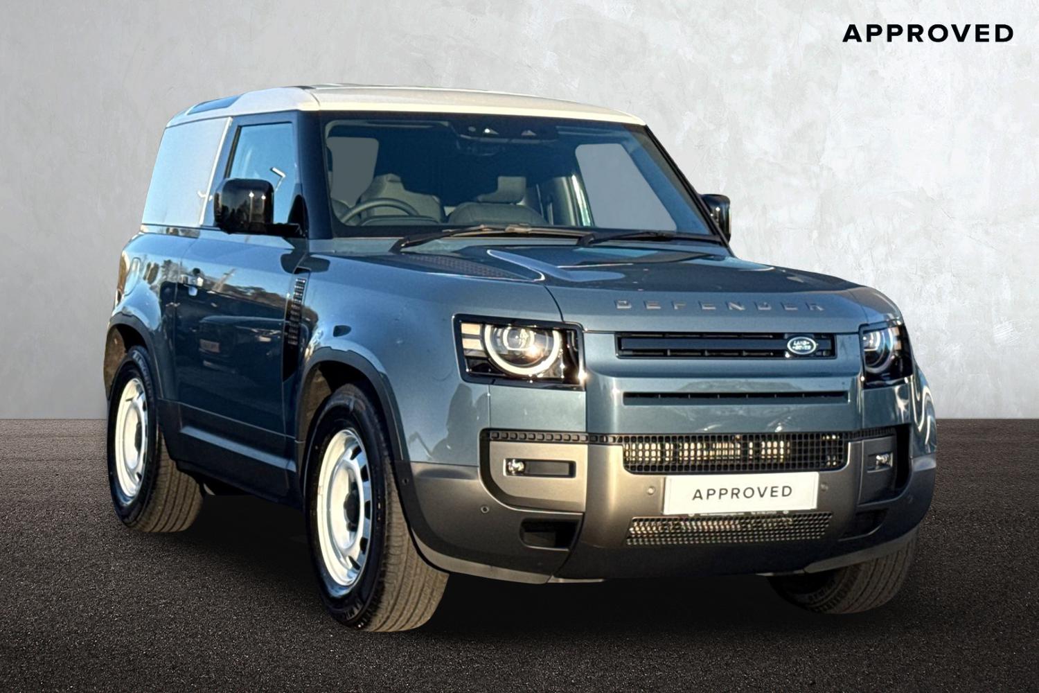 Used Land Rover Defender 2025 for sale - 76697651: Photo 1