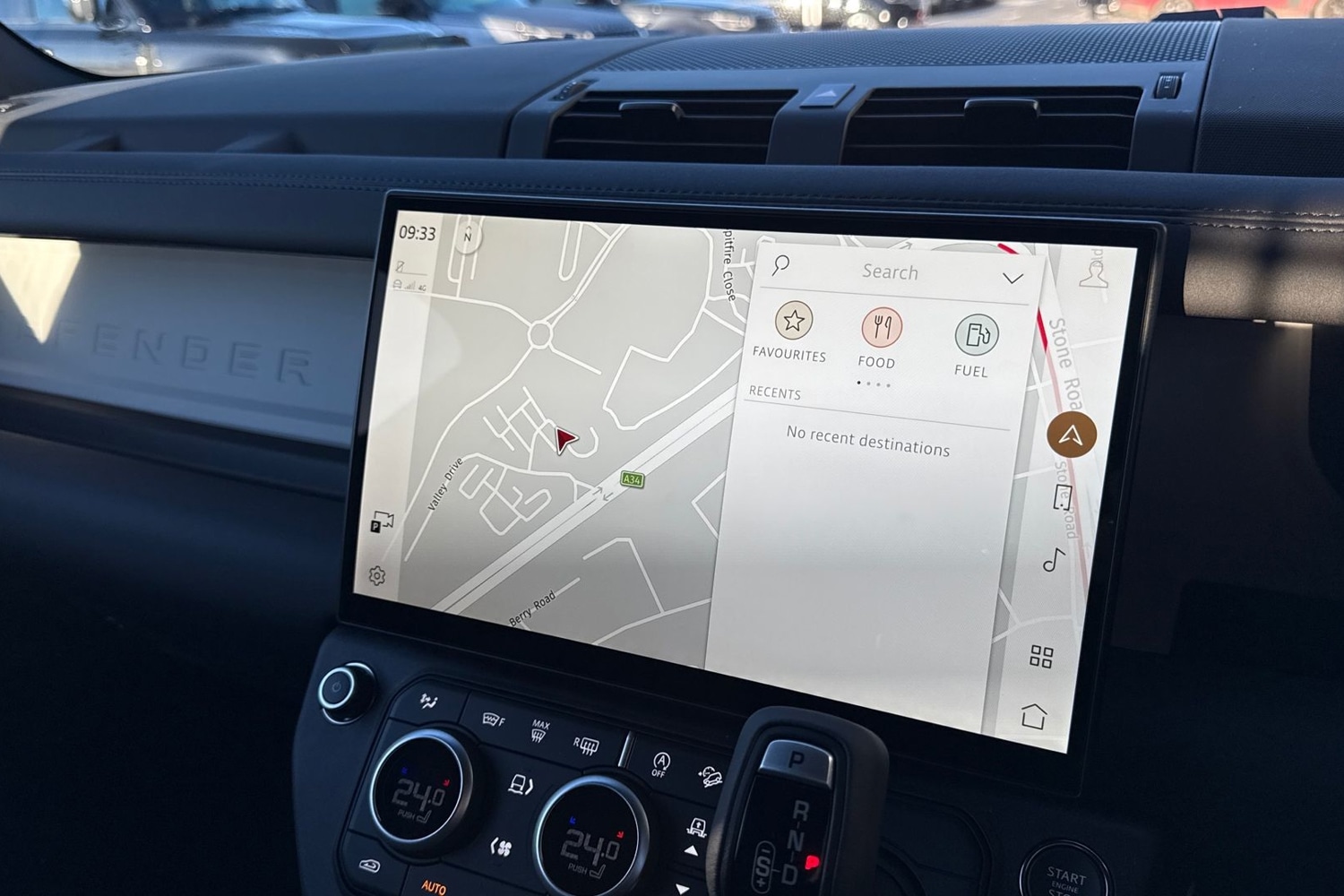 Used Land Rover Defender 2025 for sale - 76697651: Photo 12