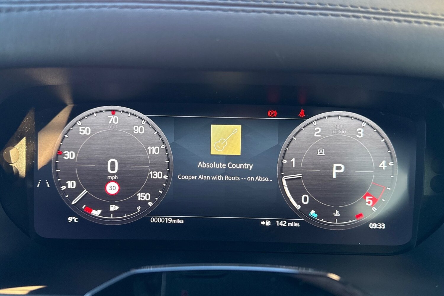 Used Land Rover Defender 2025 for sale - 76697651: Photo 17