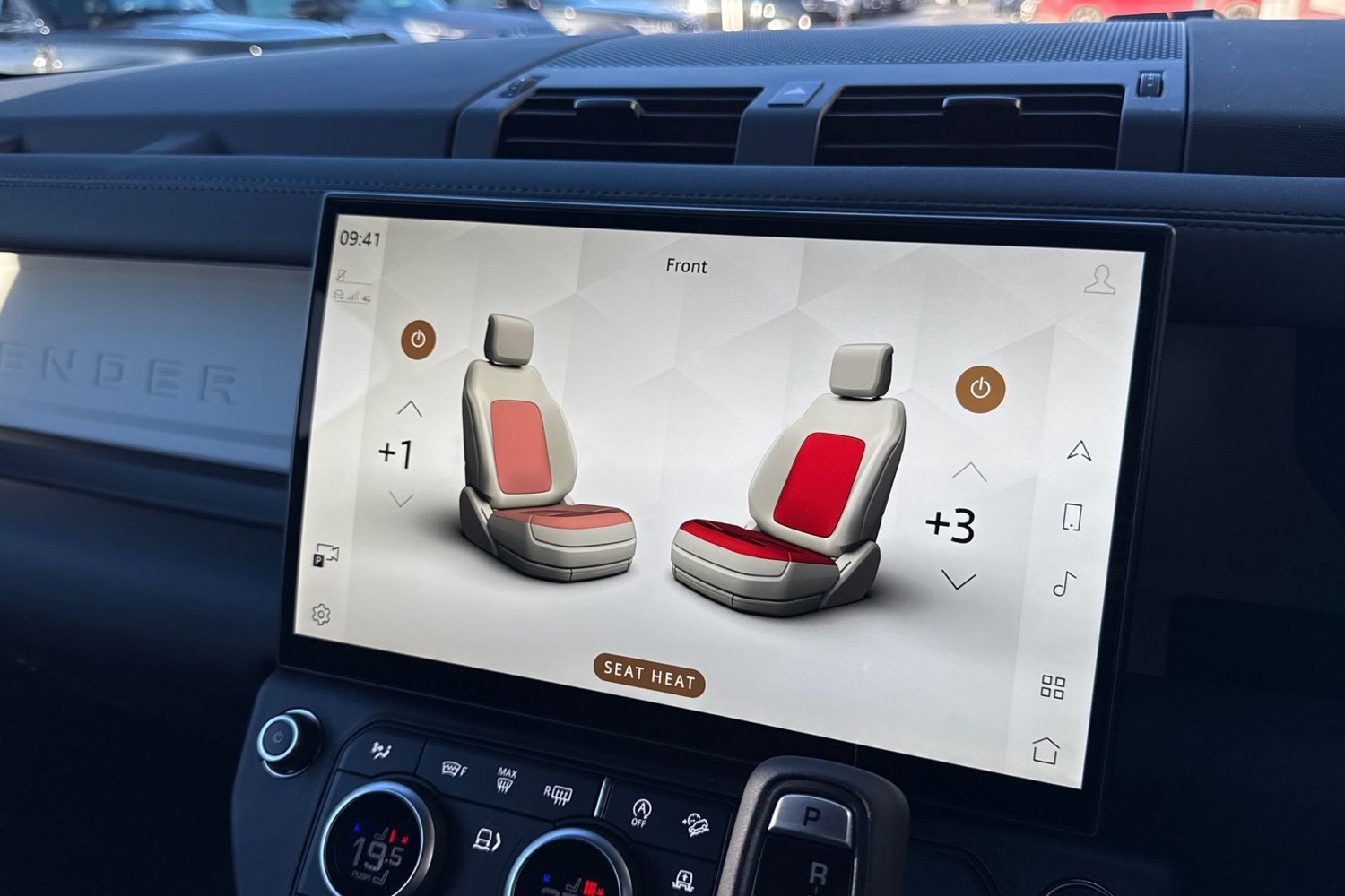 Used Land Rover Defender 2025 for sale - 76697651: Photo 50