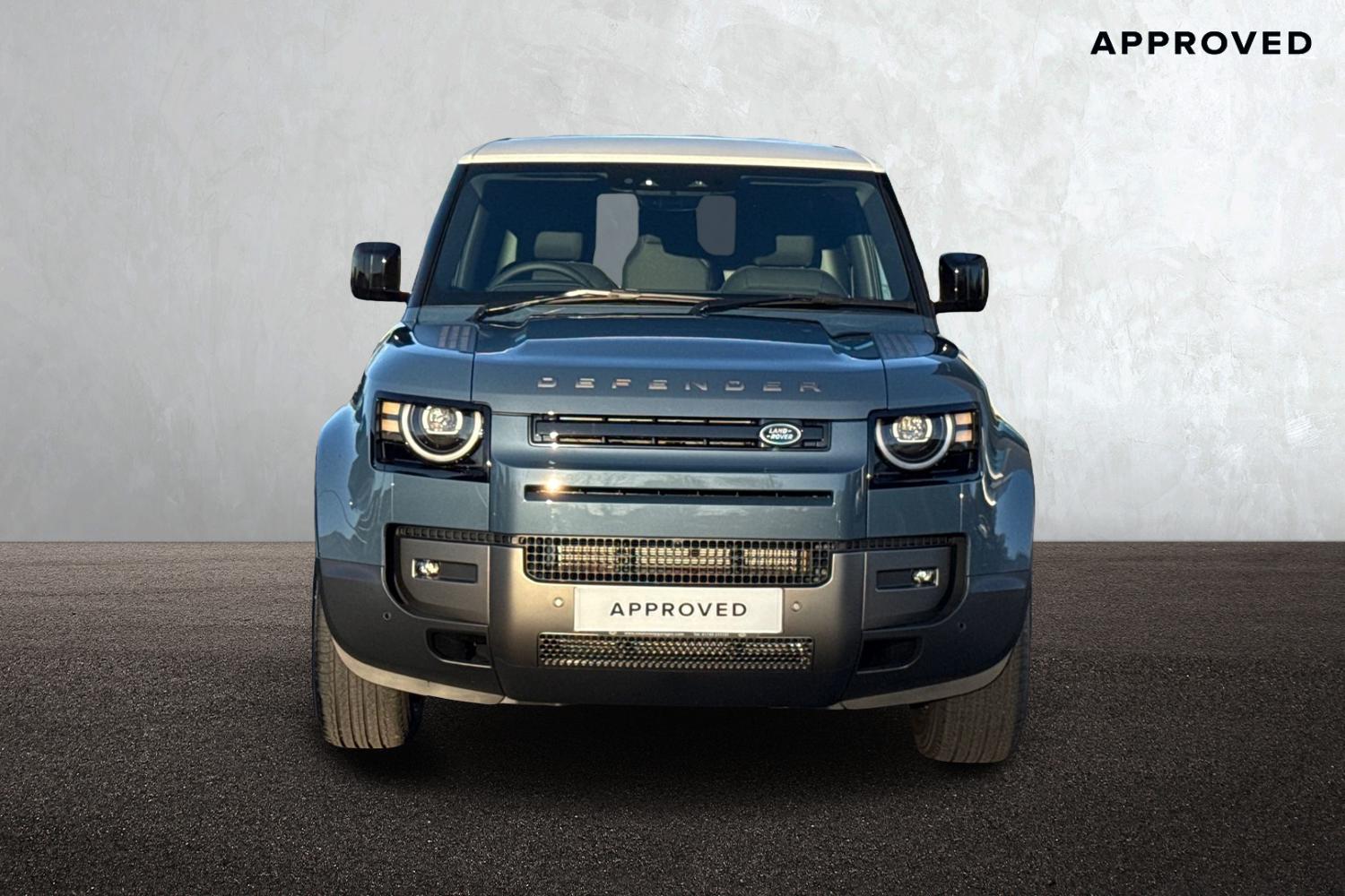 Used Land Rover Defender 2025 for sale - 76697651: Photo 8