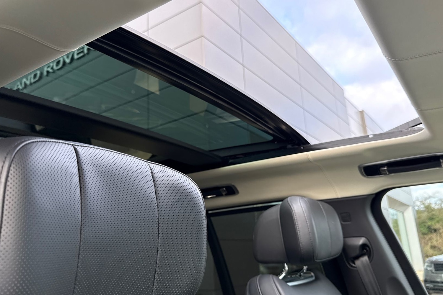Used Land Rover Range Rover 2024 for sale - 76916333: Photo 34