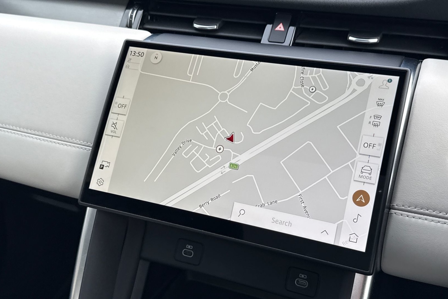 Used Land Rover Discovery Sport 2024 for sale - 76460946: Photo 12