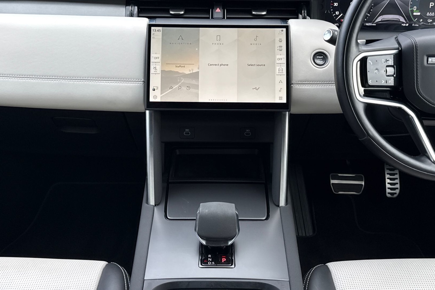 Used Land Rover Discovery Sport 2024 for sale - 76460946: Photo 15