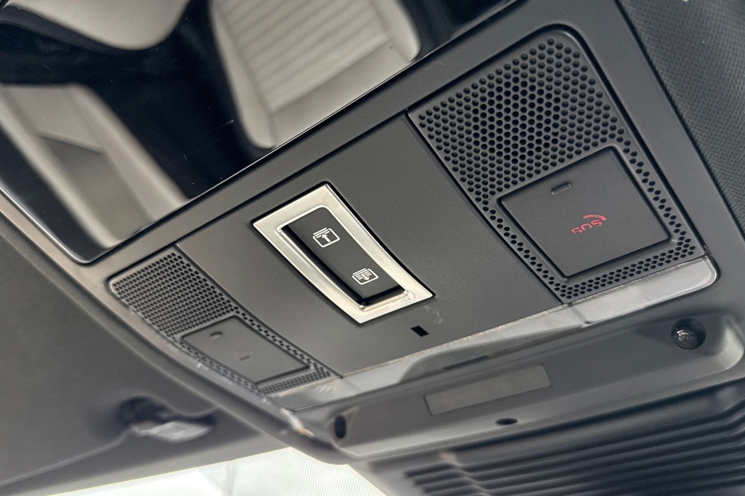 Used Land Rover Discovery Sport 2024 for sale - 76460946: Photo 24