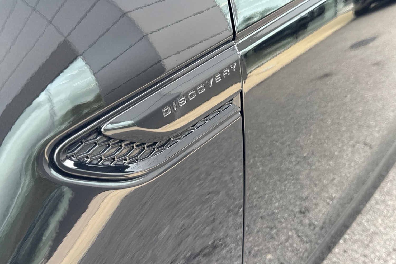 Used Land Rover Discovery Sport 2024 for sale - 76460946: Photo 29