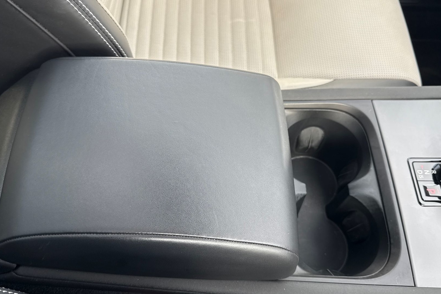 Used Land Rover Discovery Sport 2024 for sale - 76460946: Photo 44