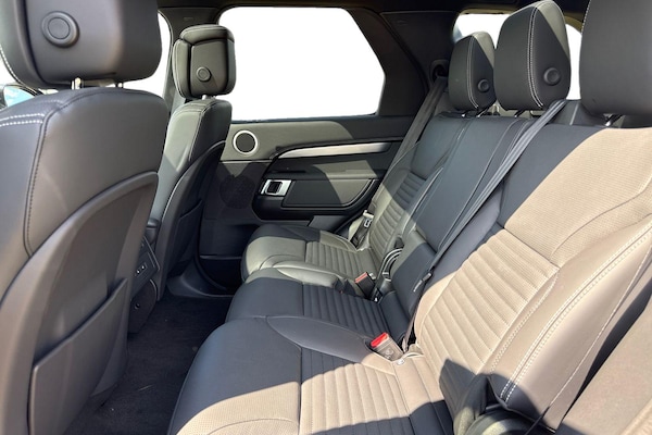 Used Land Rover Discovery 2025 for sale - 75786399: Photo 4