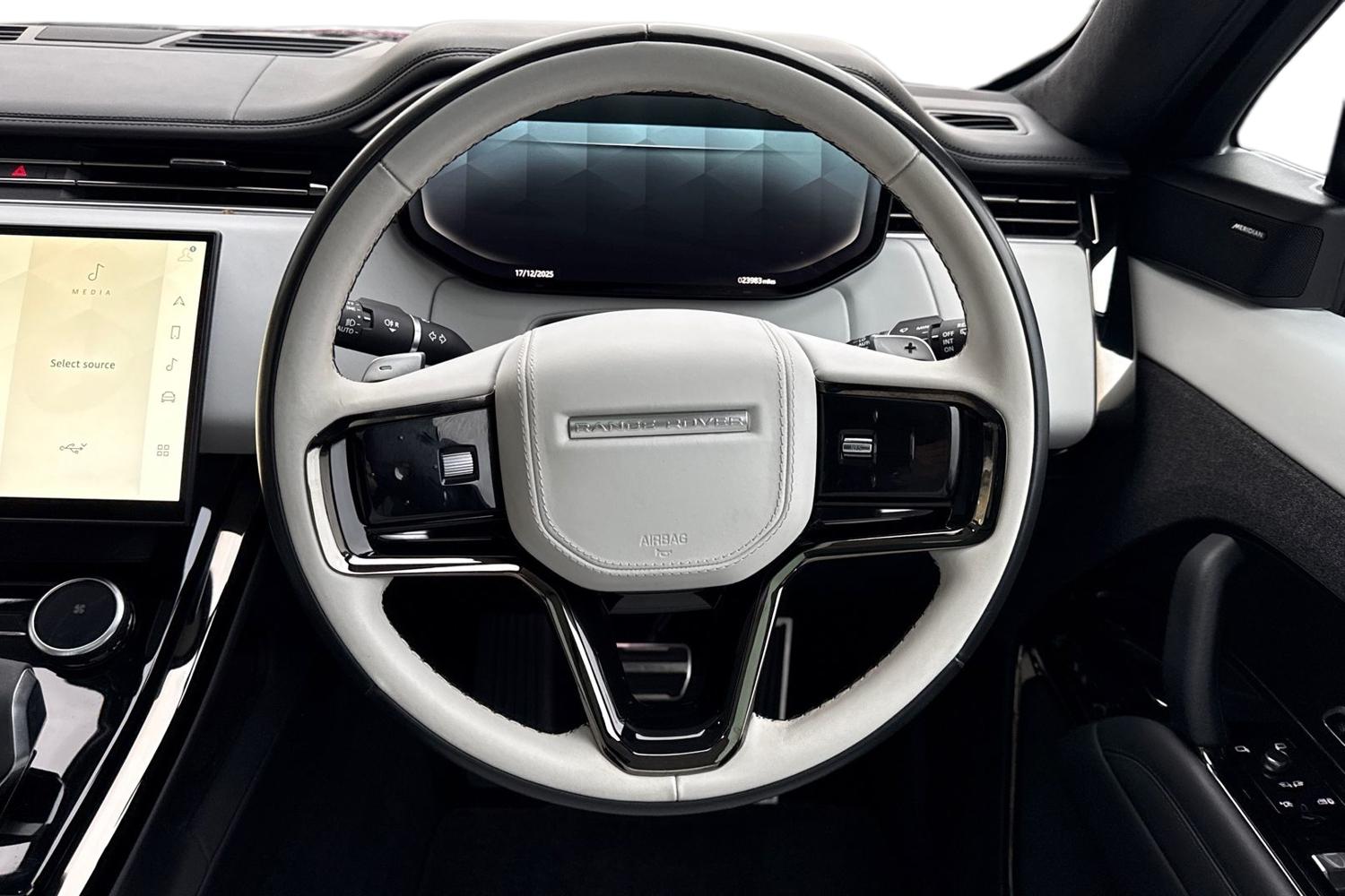 Used Land Rover Range Rover Sport 2023 for sale - 76985291: Photo 15