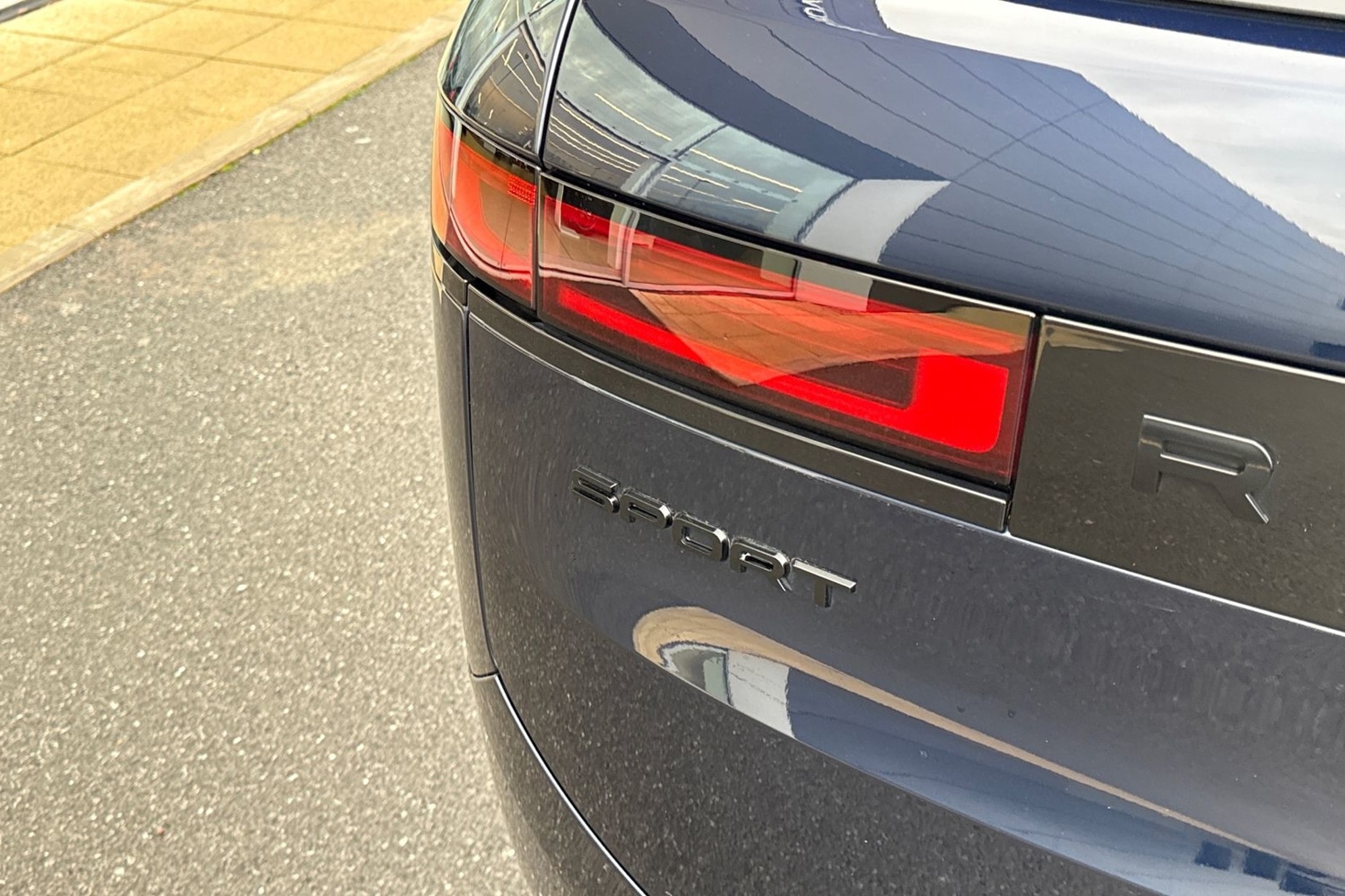 Used Land Rover Range Rover Sport 2023 for sale - 76985291: Photo 26