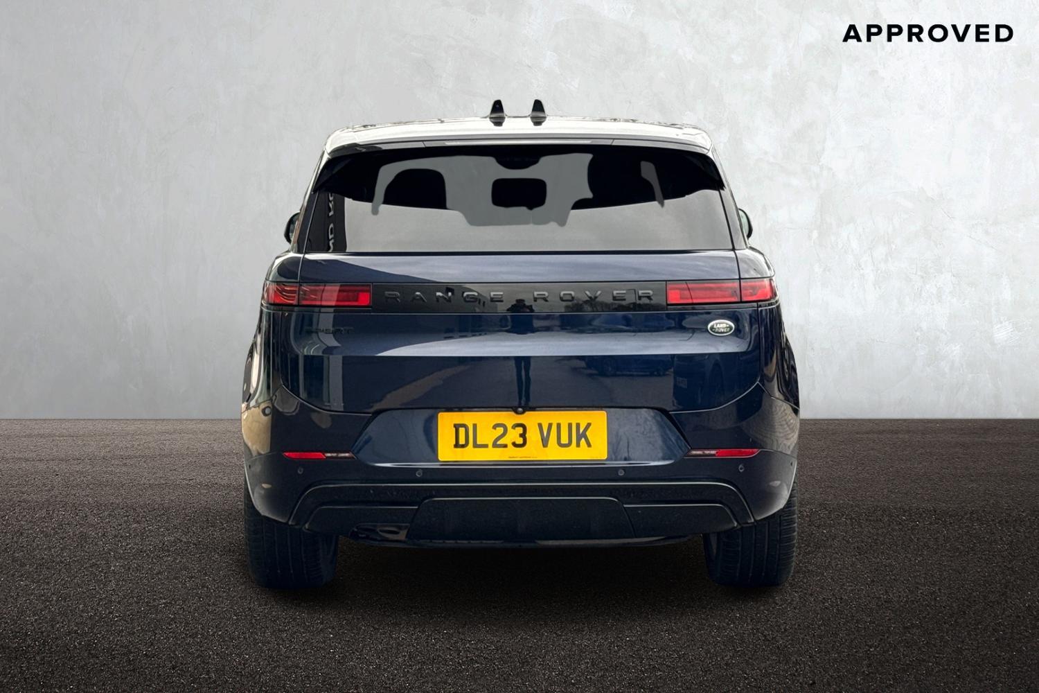 Used Land Rover Range Rover Sport 2023 for sale - 76985291: Photo 6