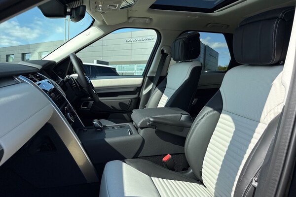 Used Land Rover Discovery 2025 for sale - 75536418: Photo 11