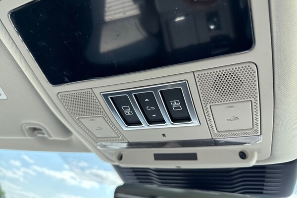 Used Land Rover Discovery 2025 for sale - 75536418: Photo 35