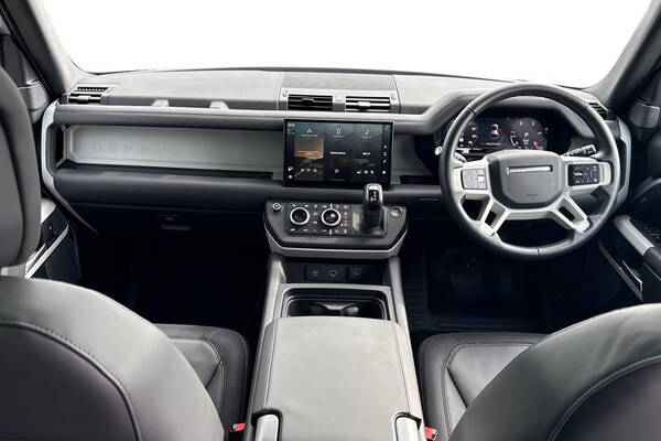 Used Land Rover Defender 110 2024 for sale - 76128550: Photo 10