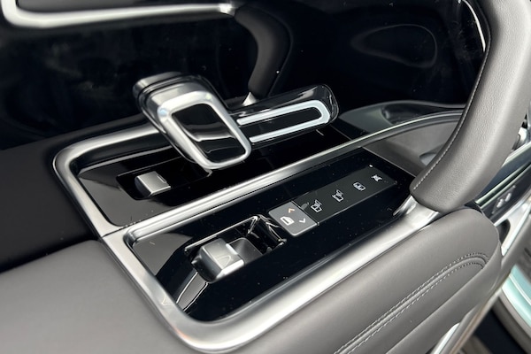 Used Land Rover Range Rover 2025 for sale - 76330815: Photo 29