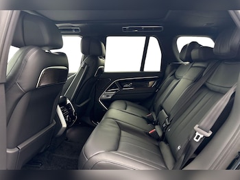 Used Land Rover Range Rover 2025 for sale - 76330815: Photo 4