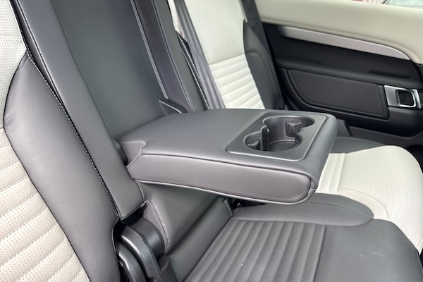 Used Land Rover Discovery 2025 for sale - 75787418: Photo 26