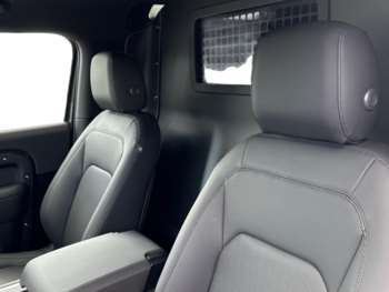 Used Land Rover Defender 90 2025 for sale - 74841475: Photo