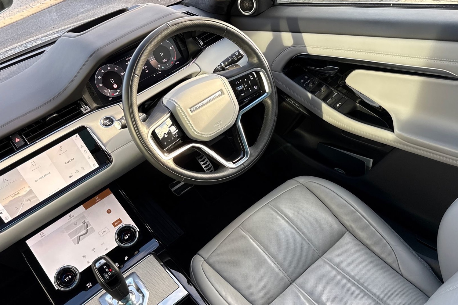 Used Land Rover Range Rover Evoque 2023 for sale - 76364597: Photo 43