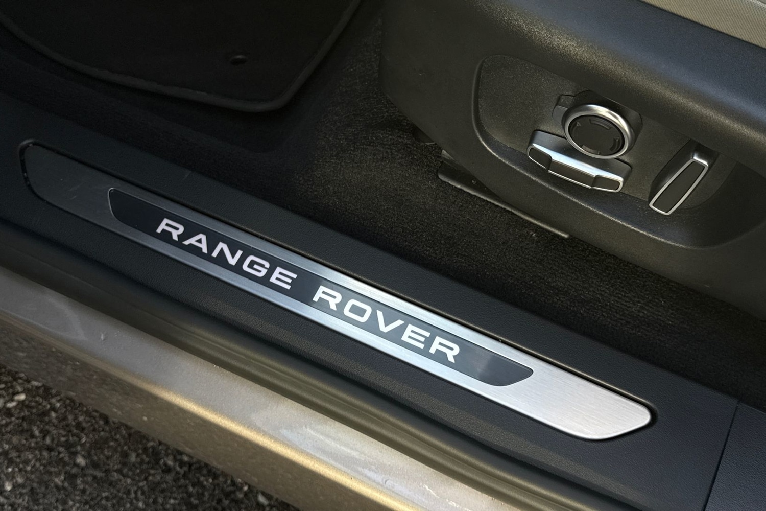 Used Land Rover Range Rover Evoque 2023 for sale - 76364597: Photo 44
