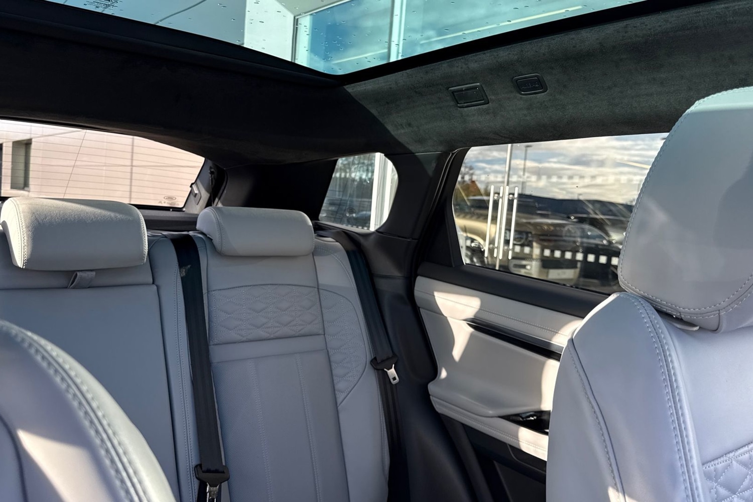 Used Land Rover Range Rover Evoque 2023 for sale - 76364597: Photo 49
