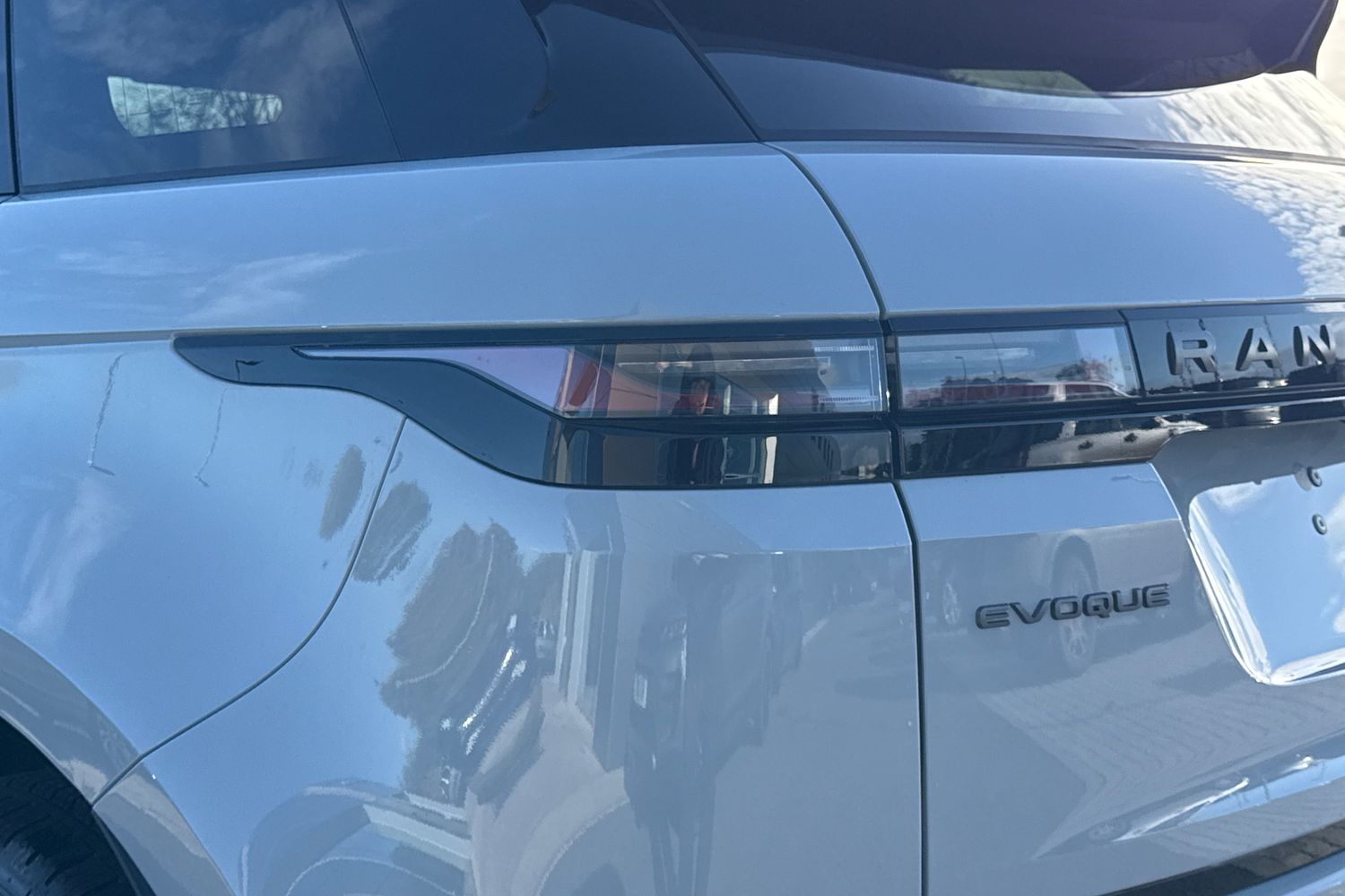 Used Land Rover Range Rover Evoque 2025 for sale - 76274590: Photo 21