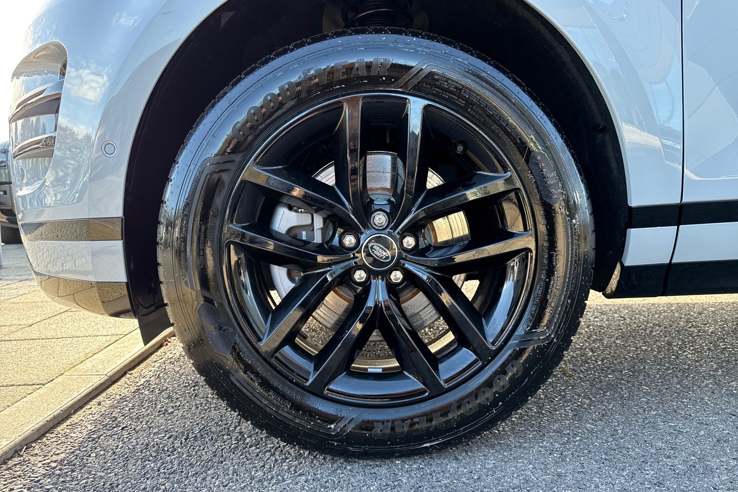 Used Land Rover Range Rover Evoque 2025 for sale - 76274590: Photo 29