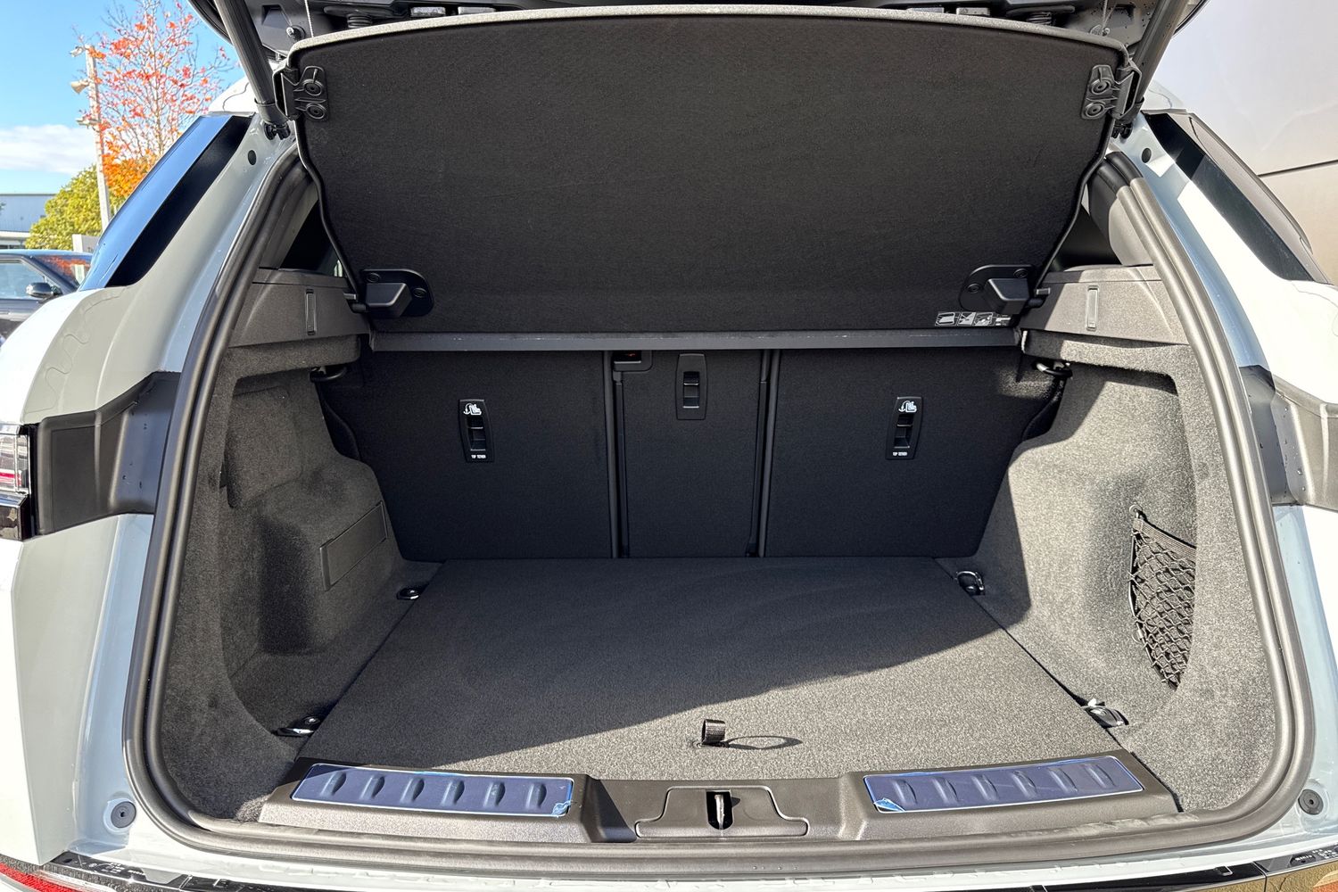 Used Land Rover Range Rover Evoque 2025 for sale - 76274590: Photo 33