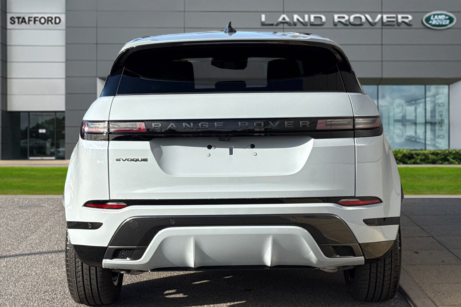 Used Land Rover Range Rover Evoque 2025 for sale - 76274590: Photo 6