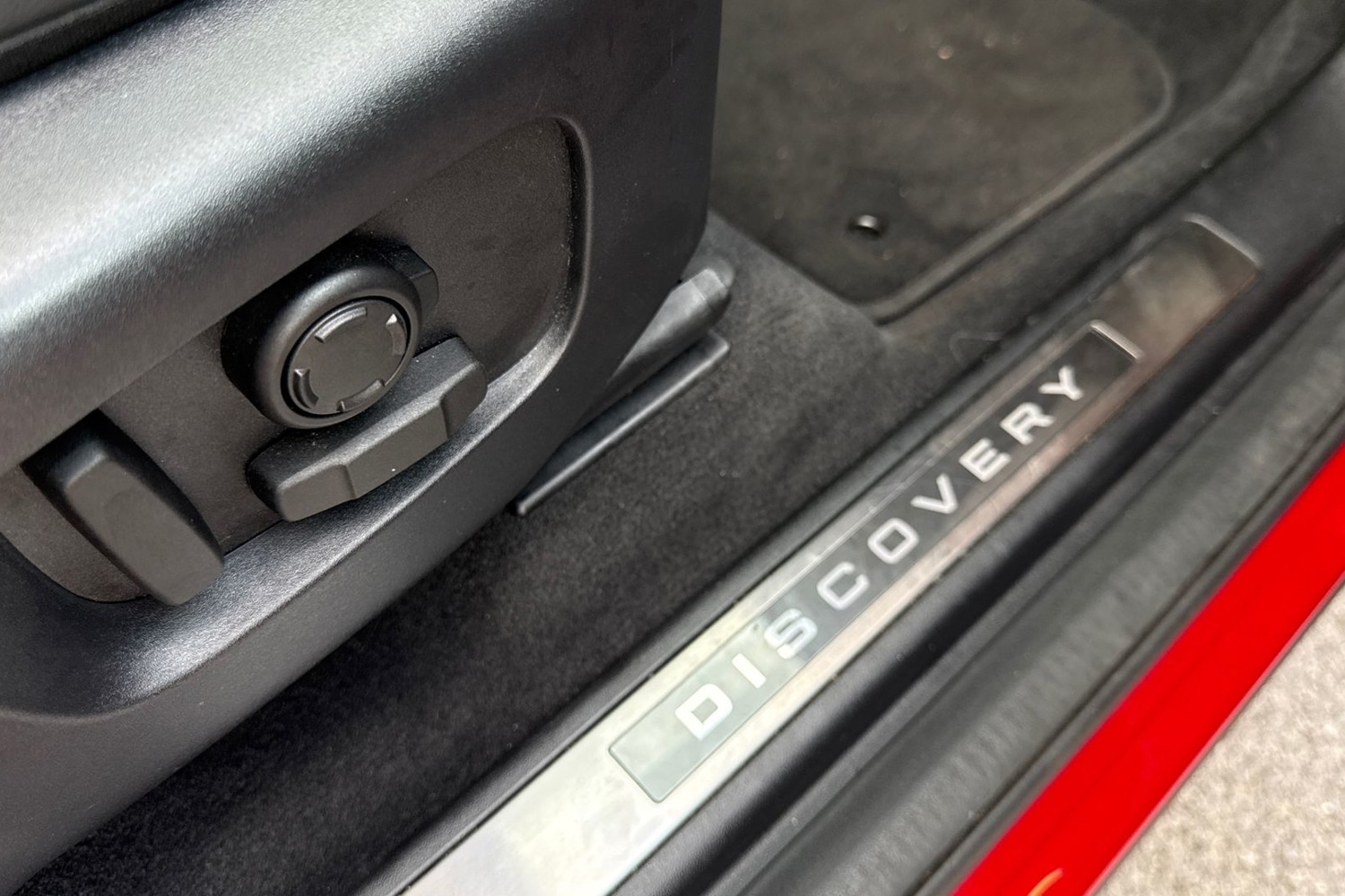 Used Land Rover Discovery Sport 2024 for sale - 76065334: Photo 41