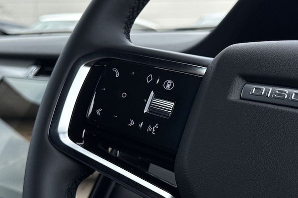 Used Land Rover Discovery Sport 2025 for sale - 74764173: Photo 17