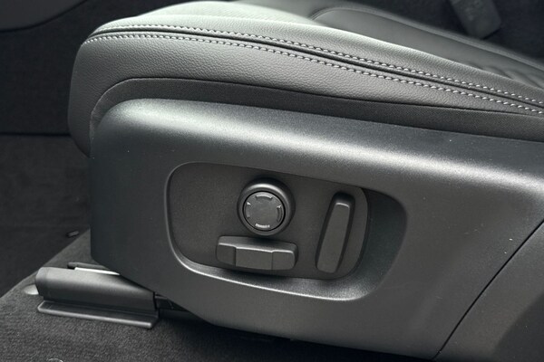 Used Land Rover Discovery Sport 2025 for sale - 74764173: Photo 44